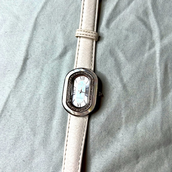 Ecclissi Sterling Silver with mother of pearl face. White band. Watch - Picture 1 of 6